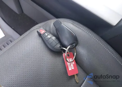 2012 Ram 1500 Slt из США, поврежденный, VIN 1C6RD7LT2CS177854